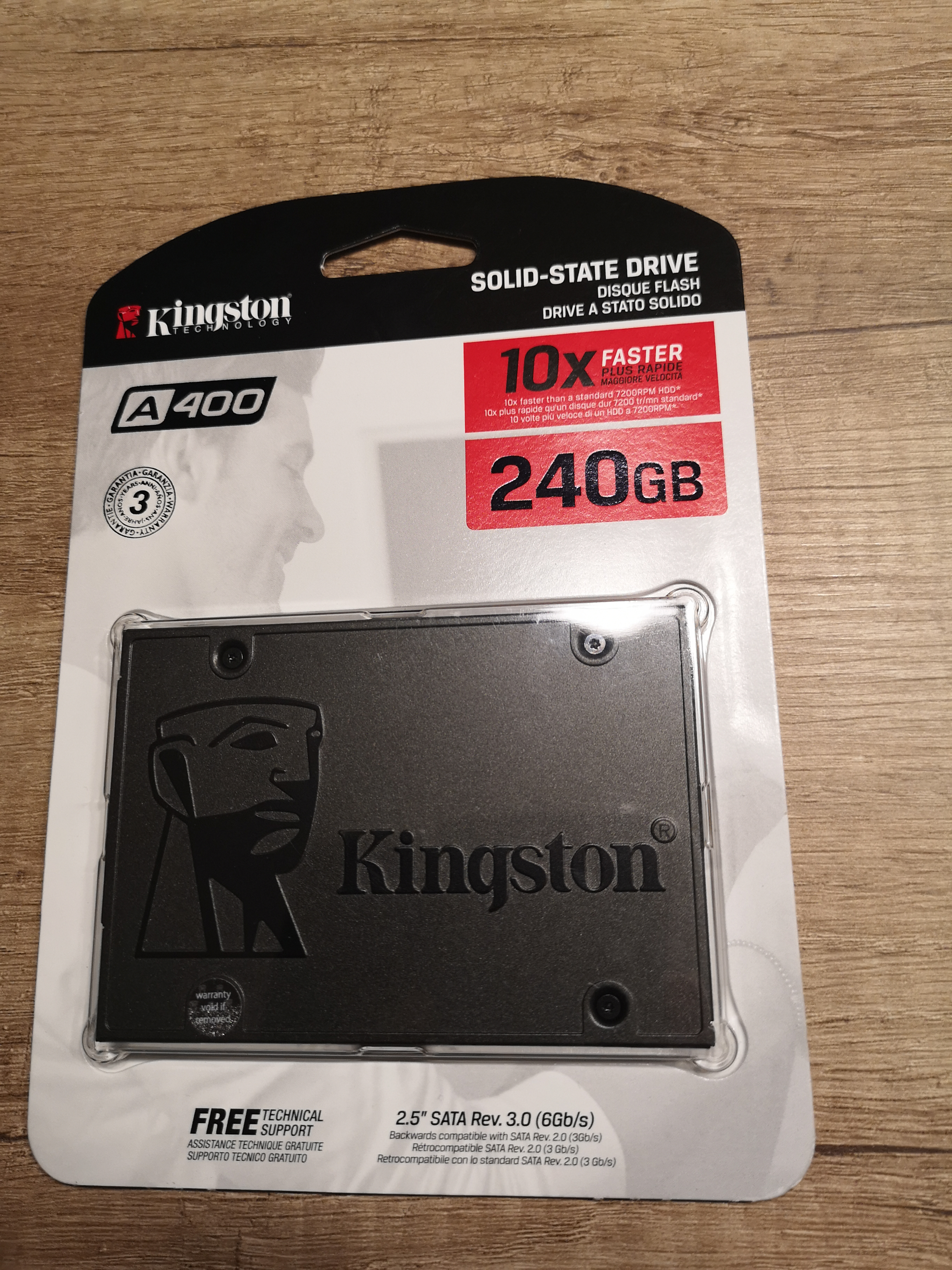 P: SSD Kingston A400 240 GB 7 mm